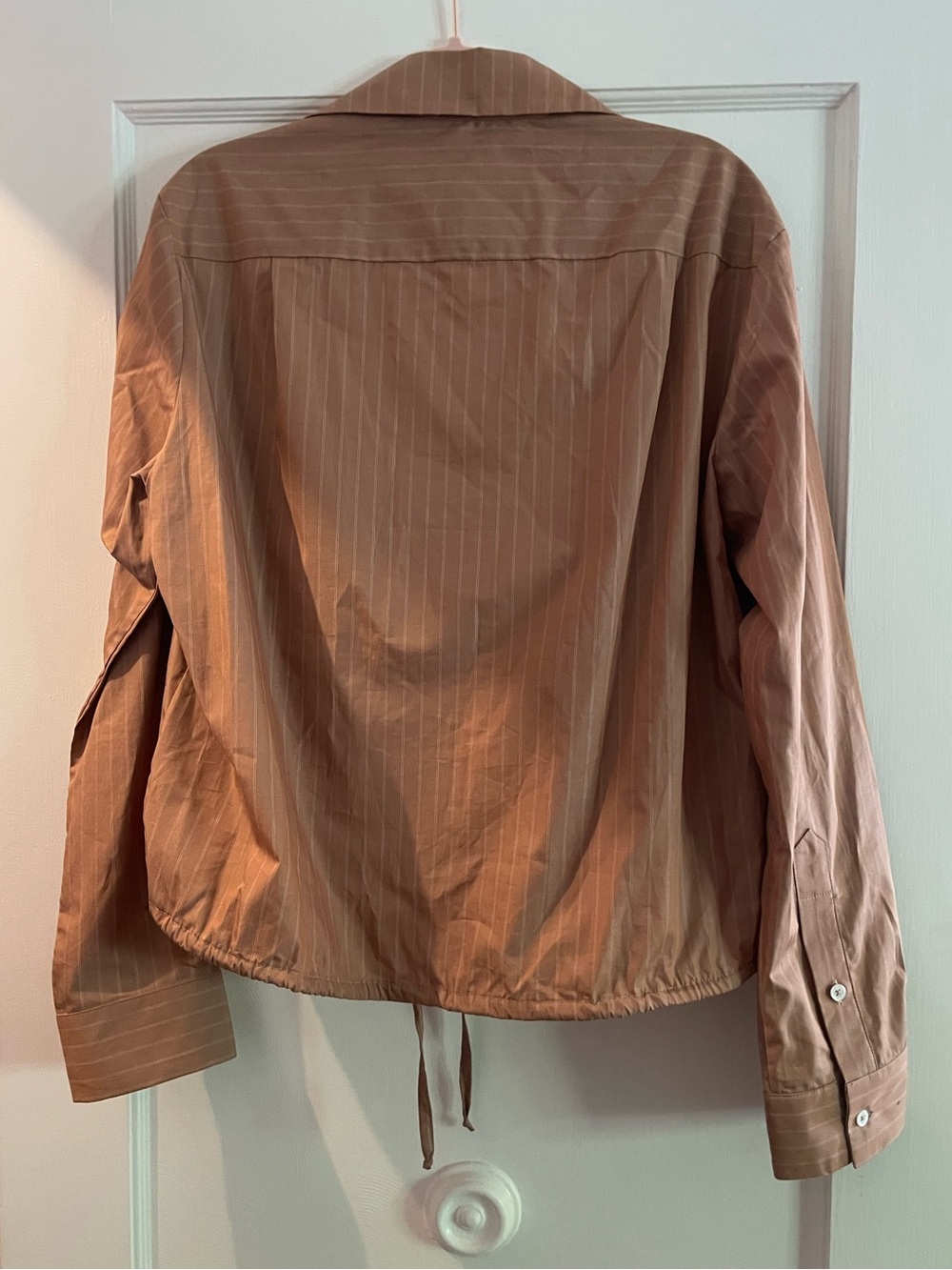 Cissa Brown Pinstripe Cropped Button-Down Shirt - Sz M - Picture 3 of 8
